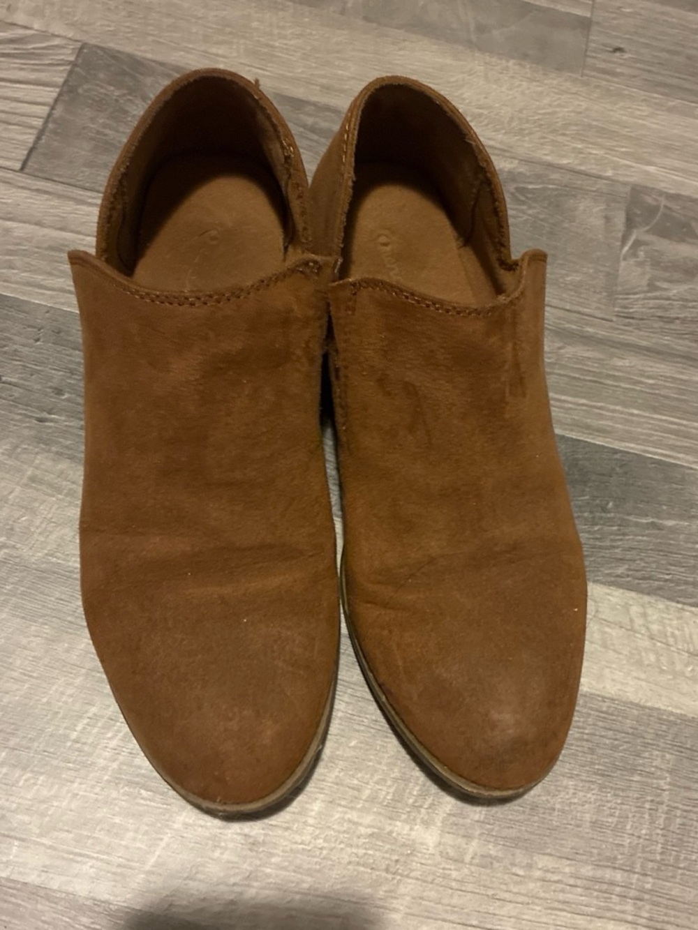 Woman’s Casual Slip-On Suede Shoe in Brown